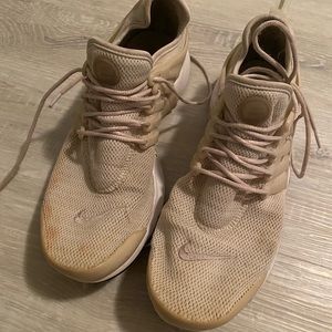 Nike air sneakers beige womens size 11